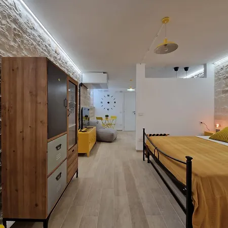 Porta Del Mare Loft - 모노폴리